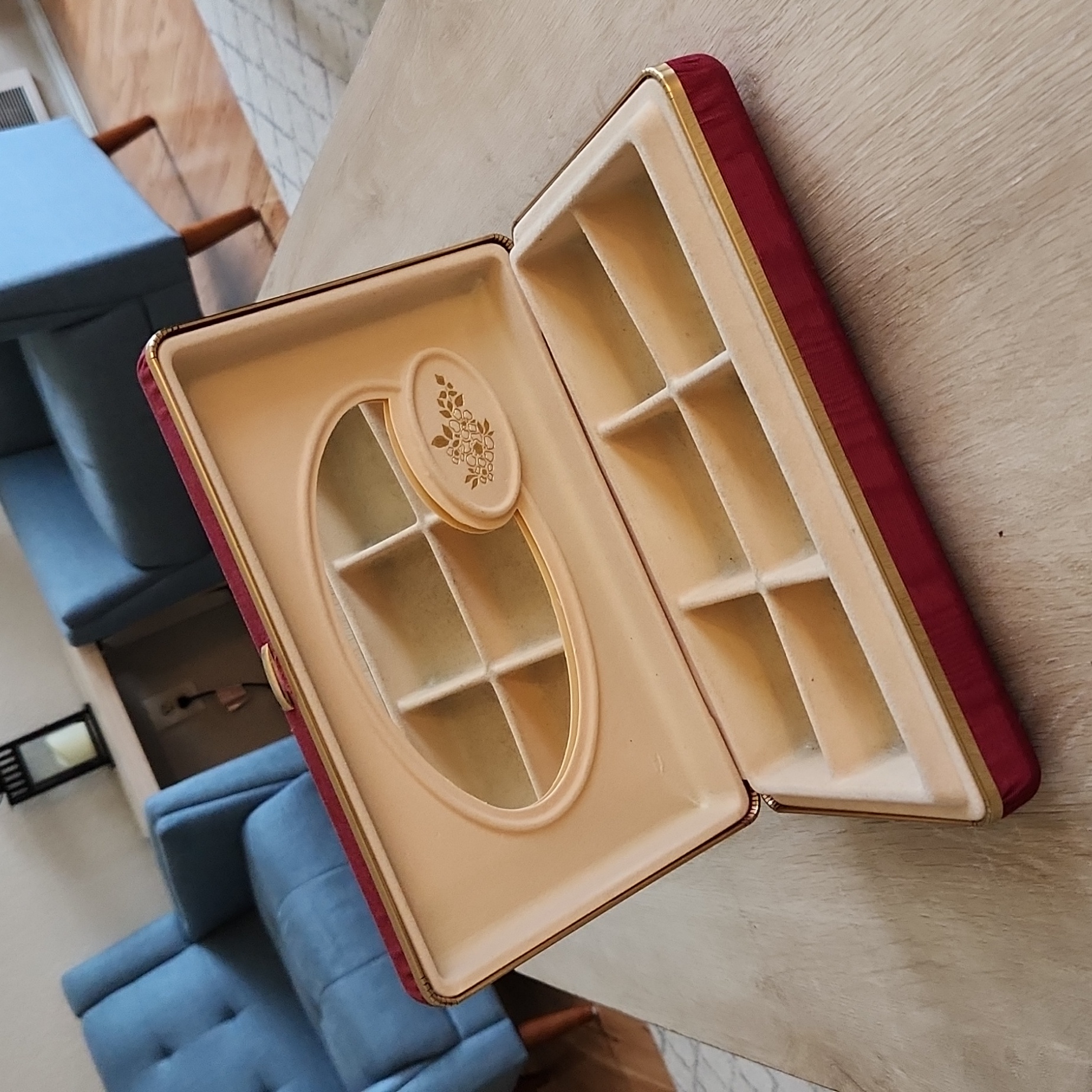 Vintage Jewelry Box